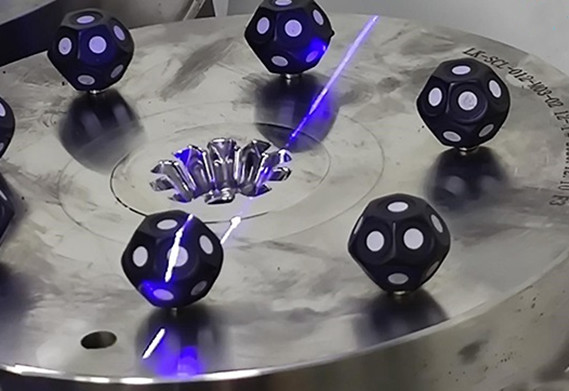 การสแกน 3 มิติสำหรับกระเป๋าและร่อง