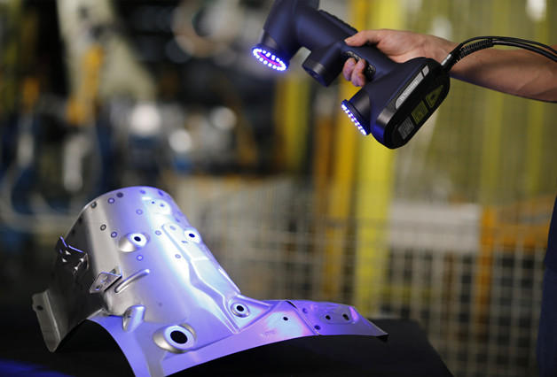 เครื่องสแกน 3D พร้อมฟังก์ชั่น Hole Flash Capture