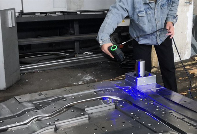 การตรวจสอบ 3 มิติของแม่พิมพ์