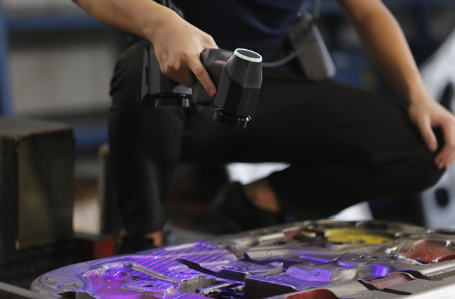 การตรวจสอบคุณภาพของชิ้นส่วนโลหะแผ่น